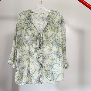 Women's Dressbarn sheer ruffled blouse